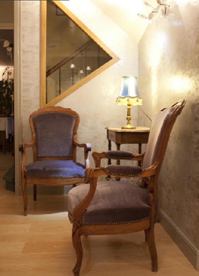 Logis Hotel Les Tilleuls Saint-Cirgues-de-Jordanne Экстерьер фото